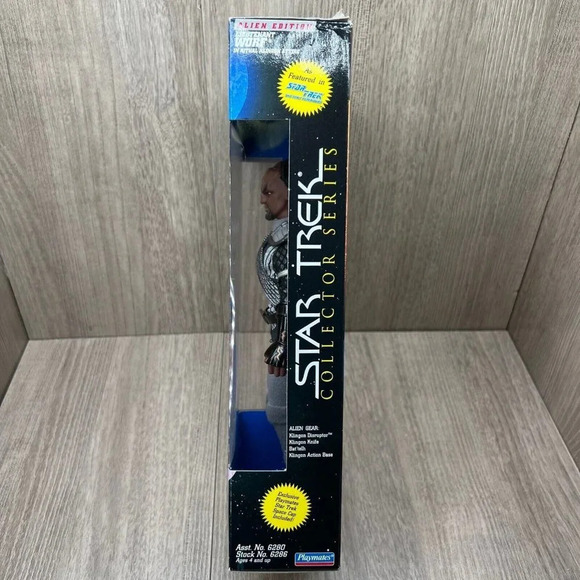 Star Trek Collector Series Lieutenant Worf Alien Edition- Playmates Toys - Picture 3 of 8